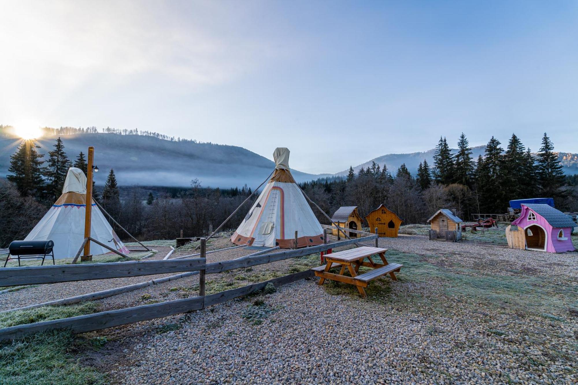 Ranc Pod Ostrou Skalou Guest House Stratena Luaran gambar